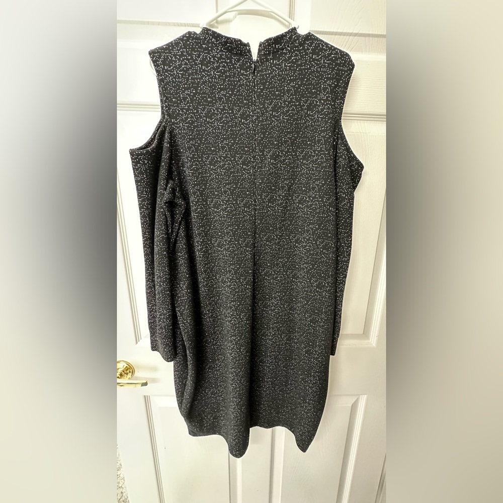 bobeau Black Sparkle Cold-Shoulder Sweater Dress - Picture 4 of 4